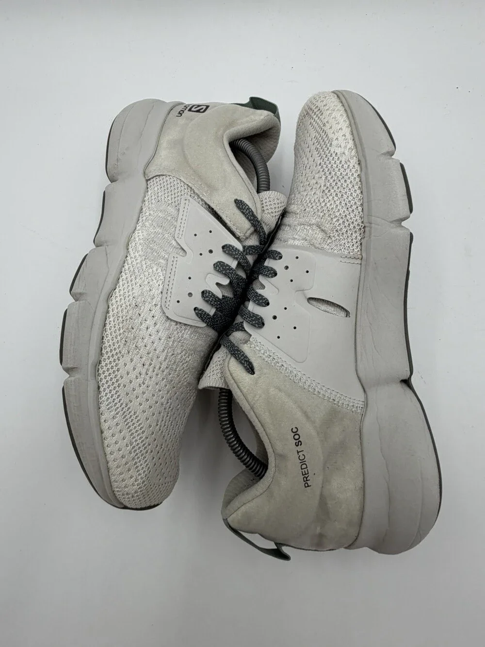 Salomon Predict Soc Men’s Size 9.5 Light Gray  Shoes Sneakers 411265